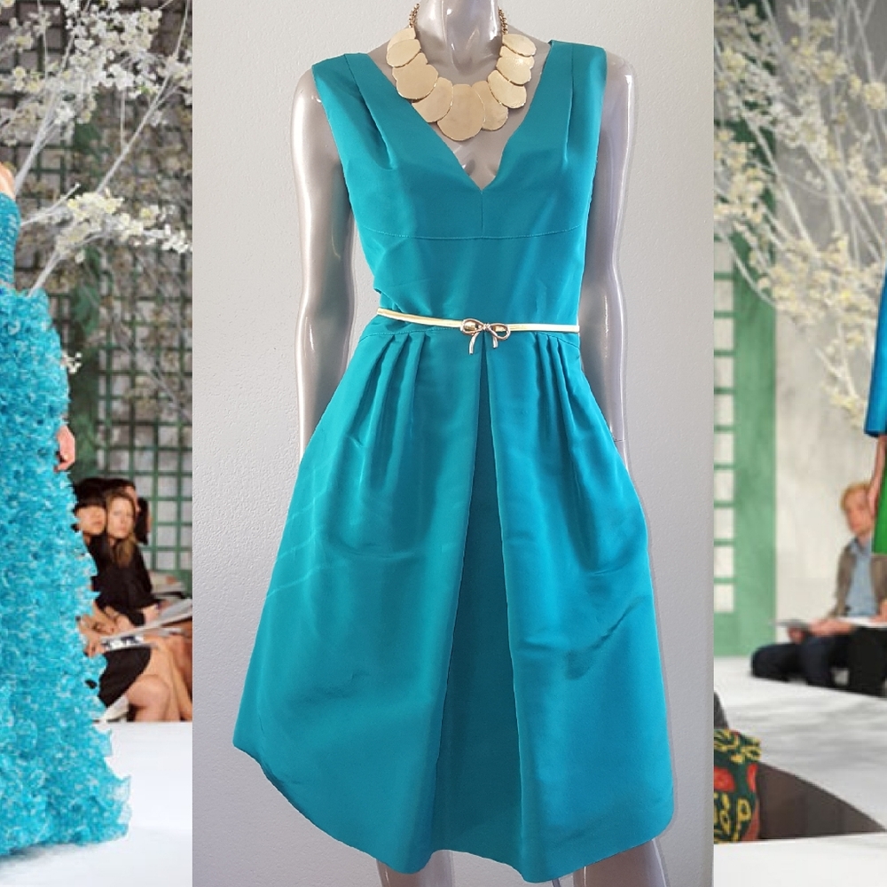 $3,800 OSCAR DE LA RENTA GORGEOUS TEAL BLUE PURE S